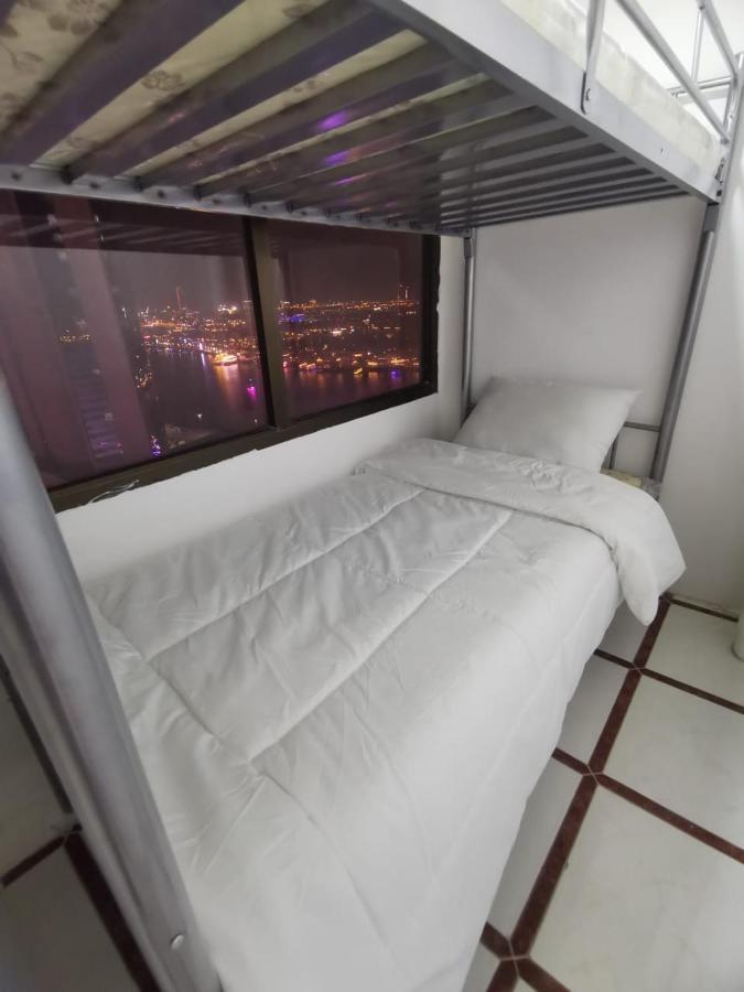 Cloud9 Hostel Dubai Ngoại thất bức ảnh