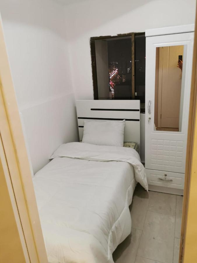 Cloud9 Hostel Dubai Ngoại thất bức ảnh